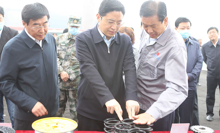 運城市委副書記市長儲祥好來集團調研